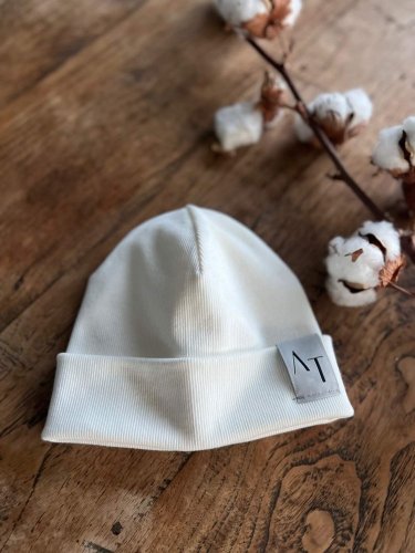 Čiapka dvojvrstvová s logom AT - Farba: Levandulová, Veľkosť: L-XL, Výrobca: Anatte Collection